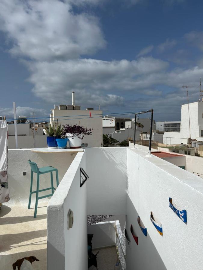 La Buganvilla Rooms อาร์เรซิเฟ ภายนอก รูปภาพ