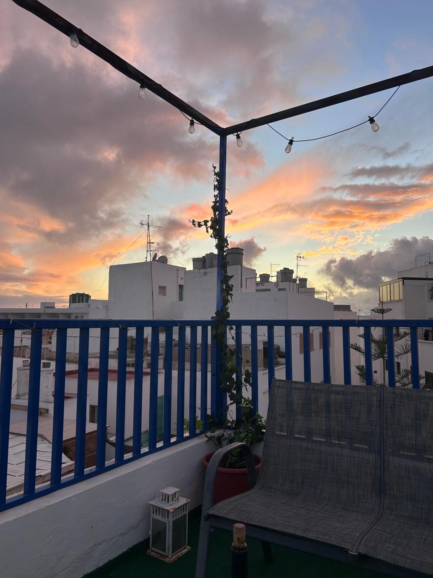 La Buganvilla Rooms อาร์เรซิเฟ ภายนอก รูปภาพ